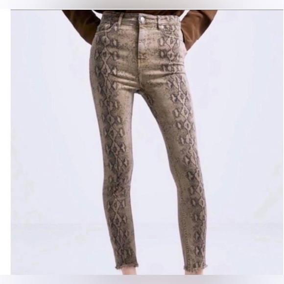 Zara python snake skin jeans size 4 or small - Picture 1 of 3